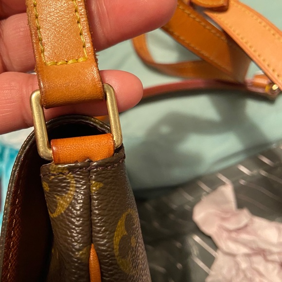 ❌❌SOLD❌❌Louis Vuitton Musette Tango shoulder bag - Picture 8 of 16